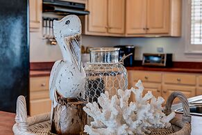 Dauphin Charm - Gulf Front! Pet Friendly - Wrap Around Porch With Obse