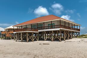 Dauphin Charm - Gulf Front! Pet Friendly - Wrap Around Porch With Obse