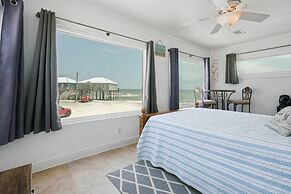 Knee Deep - Amazing Beach Cottage Locates On Sugar White Sands. Great 