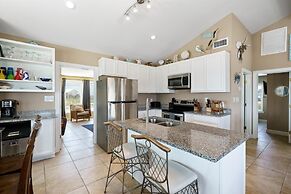 Knee Deep - Amazing Beach Cottage Locates On Sugar White Sands. Great 