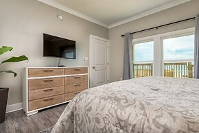 Island Time Vi - Gulf Front! Private Heated Pool - Gulf View Balcony -