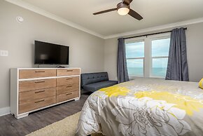 Island Time Vi - Gulf Front! Private Heated Pool - Gulf View Balcony -