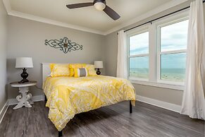 Island Time Vi - Gulf Front! Private Heated Pool - Gulf View Balcony -
