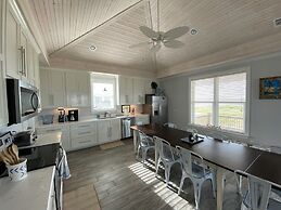 The Blue Crab - Bayfront! Private Pool - Steps To The Beach - Kayaks A