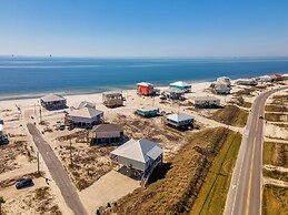 Seabatical - Gulf And Bay Views - Steps To The Water - Enjoy A Family 