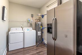 Seabatical - Gulf And Bay Views - Steps To The Water - Enjoy A Family 