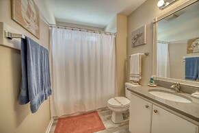 Rainbows End - Gulf Front! Enjoy The Sun On Your Shoulders While You L