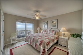 Rainbows End - Gulf Front! Enjoy The Sun On Your Shoulders While You L