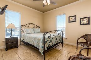 Keywester - Beachfront! Pet Friendly! Sit On The Back Deck And Listen 