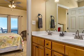 Keywester - Beachfront! Pet Friendly! Sit On The Back Deck And Listen 