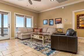 Keywester - Beachfront! Pet Friendly! Sit On The Back Deck And Listen 