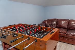 Second Wind - Recently Renovated! Small Private Pool, Game Room, Crows