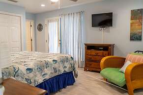 Second Wind - Recently Renovated! Small Private Pool, Game Room, Crows