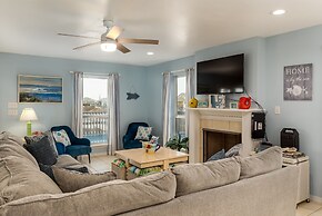 Second Wind - Recently Renovated! Small Private Pool, Game Room, Crows