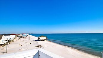 Kowabunga - You'll Love The Rooftop Deck And Private Heated Dipping Po