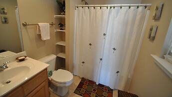 Kowabunga - You'll Love The Rooftop Deck And Private Heated Dipping Po