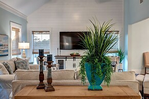 Great Escape To Dauphin Island - Fun For The Whole Family! Tremendous