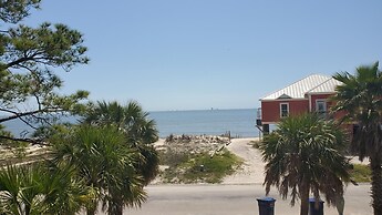 Great Escape To Dauphin Island - Fun For The Whole Family! Tremendous