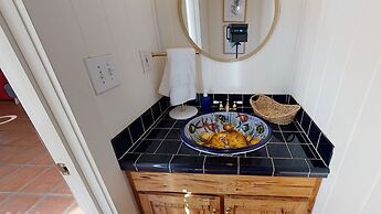 The Bay House - Private Bay Beach! Short Walk To The Water. Outdoor Sp