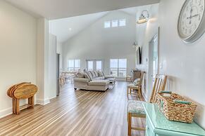 Salty Seahorse - Waterfront! Pet Friendly! Game Room, Pool Table, Beau