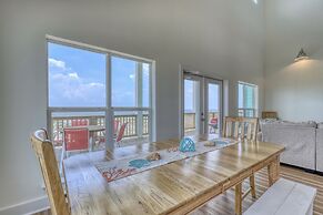 Salty Seahorse - Waterfront! Pet Friendly! Game Room, Pool Table, Beau