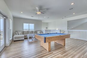 Salty Seahorse - Waterfront! Pet Friendly! Game Room, Pool Table, Beau