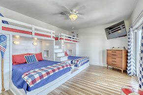 Salty Seahorse - Waterfront! Pet Friendly! Game Room, Pool Table, Beau