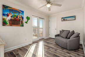 Wave Loudest - Enjoy The Private, Gulf View, Heated Pool And The Game 