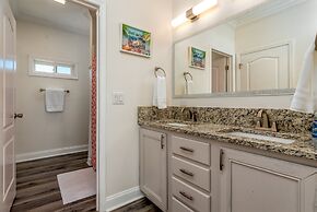 Wave Loudest - Enjoy The Private, Gulf View, Heated Pool And The Game 