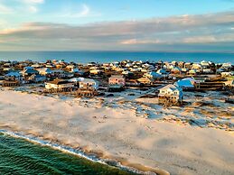 Wave Loudest - Enjoy The Private, Gulf View, Heated Pool And The Game 