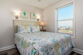 Wave Loudest - Enjoy The Private, Gulf View, Heated Pool And The Game 