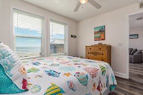 Wave Loudest - Enjoy The Private, Gulf View, Heated Pool And The Game 