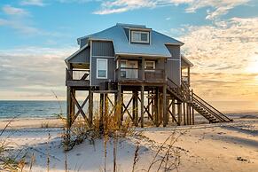 Strand Castle - Gulf Front! An Ideal Layout With Game Room, Small Priv