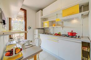 Cinzia Apartment Front Beach