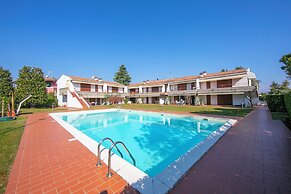 Cinzia Apartment Front Beach