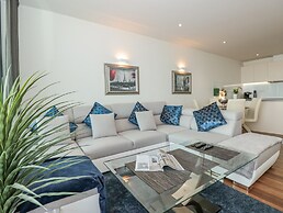 18 Abbey Sands