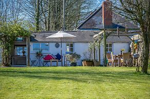 Flygate - 2 Bedroom Cottage - Lawrenny