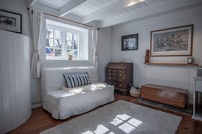 Flygate - 2 Bedroom Cottage - Lawrenny