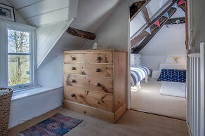 Flygate - 2 Bedroom Cottage - Lawrenny