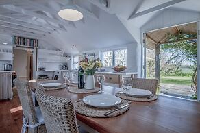 Flygate - 2 Bedroom Cottage - Lawrenny