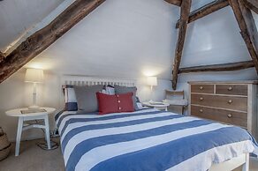 Flygate - 2 Bedroom Cottage - Lawrenny