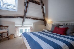 Flygate - 2 Bedroom Cottage - Lawrenny