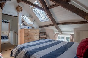 Flygate - 2 Bedroom Cottage - Lawrenny