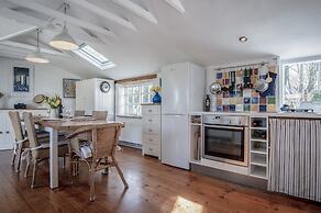 Flygate - 2 Bedroom Cottage - Lawrenny