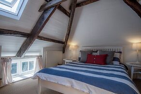 Flygate - 2 Bedroom Cottage - Lawrenny