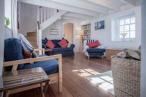 Flygate - 2 Bedroom Cottage - Lawrenny