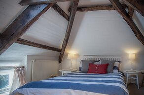 Flygate - 2 Bedroom Cottage - Lawrenny