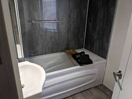 Superior 6 Berth Holiday Home in Suffolk,