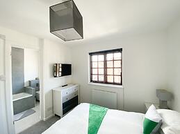 Harbourside House Holiday Home