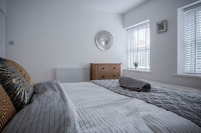 Hawtree Cottage - 2 Bed Cottage - Tenby